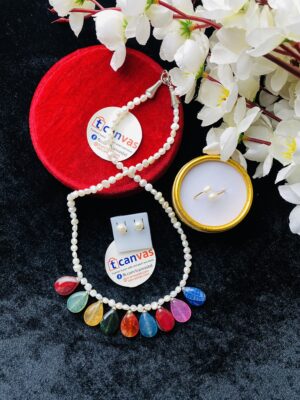 Pearl necklace